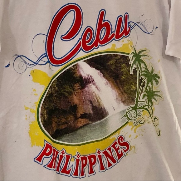Vintage Cebu Philippines Travel Destination Graphic Tee - Picture 3 of 5